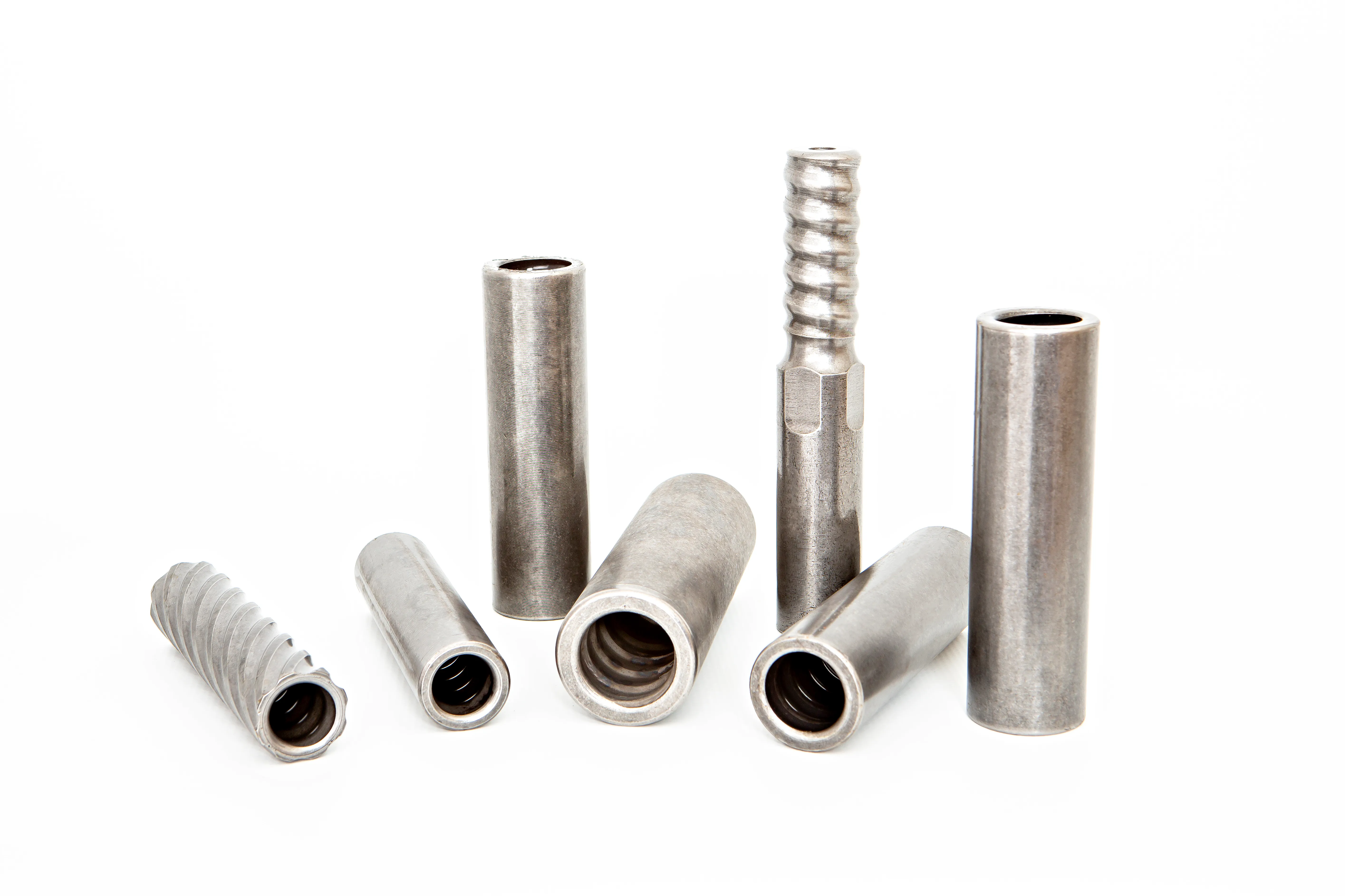 Coupling sleeves for drill rod extension